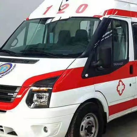 宝安非急救护送病人转院租赁救护车的优缺点对比